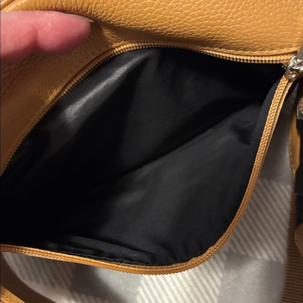 Longchamp Le Foulonné Belt Bag in caramel cowhide leather. - Picture 6 of 12